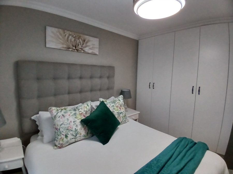 2 Bedroom Property for Sale in Hartenbos Central Western Cape